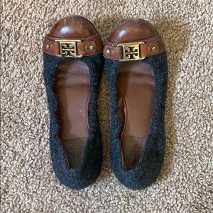Grey wool Tory Burch flats with brown leather  7
